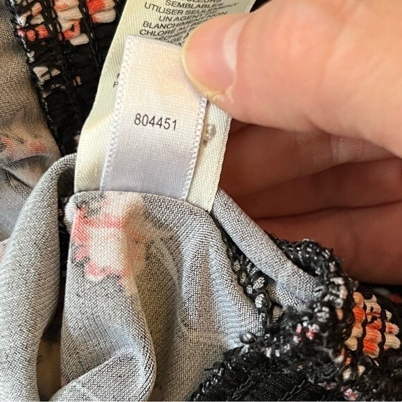 White House Black Market Pink Floral Print Tie Neckline Sleeveless Blouse Size S - Picture 7 of 9